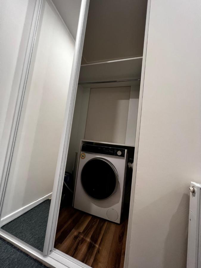 Mlynska Parking Free Apartment